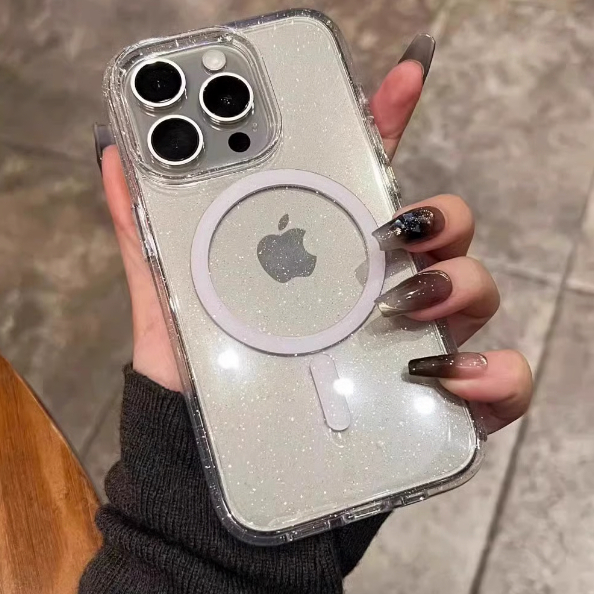 クリアグリッターmagsafe iphoneケース 【Magsafe対応】